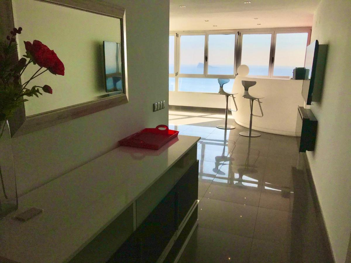 The Mask Apartment Blueline Бенидорм Екстериор снимка