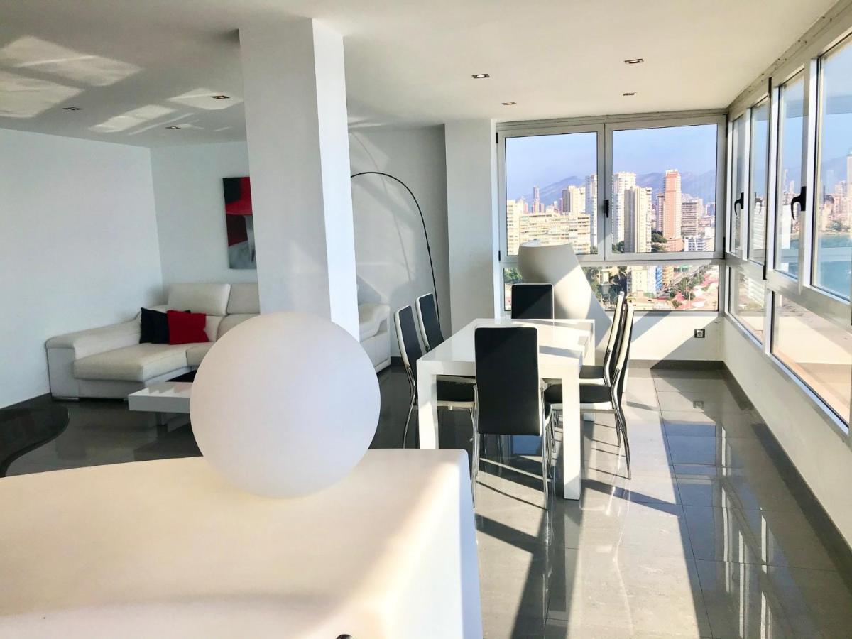 The Mask Apartment Blueline Бенидорм Екстериор снимка